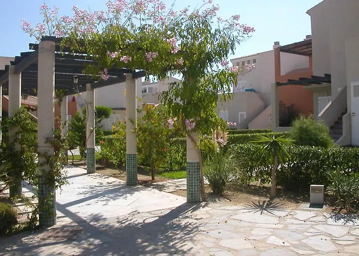 Vera Natura Urbanización Naturista